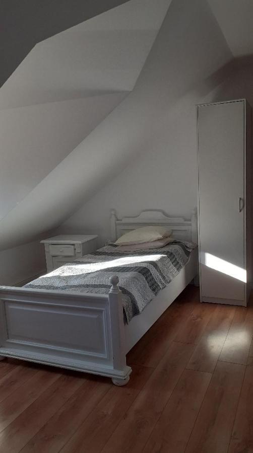 Mroczkowka Apartment Debowiec  Екстериор снимка